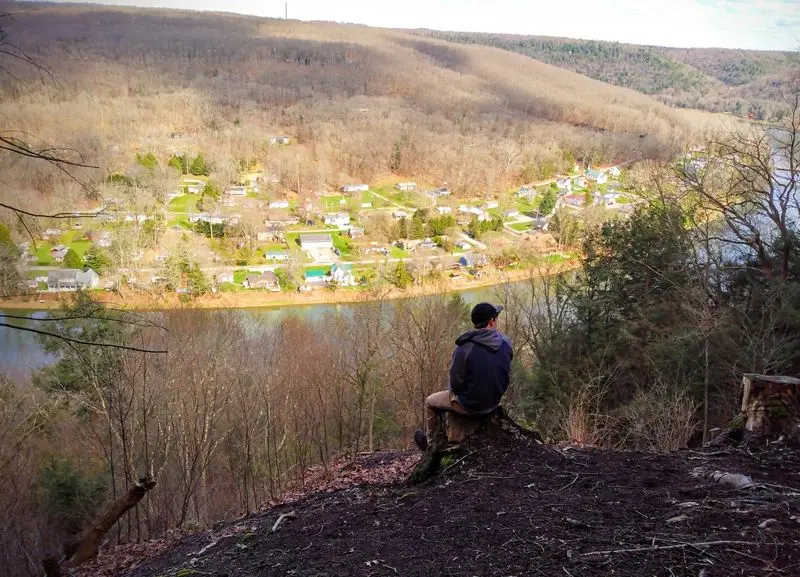 Pair Woodland Miles With Kennerdell&rsquo;s River View