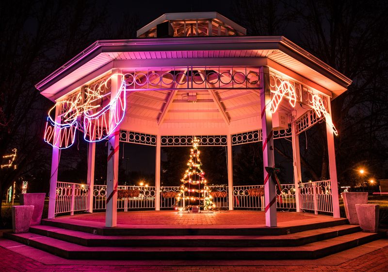 The Season Kicks Off With A Glowing Merry-Etta Parade