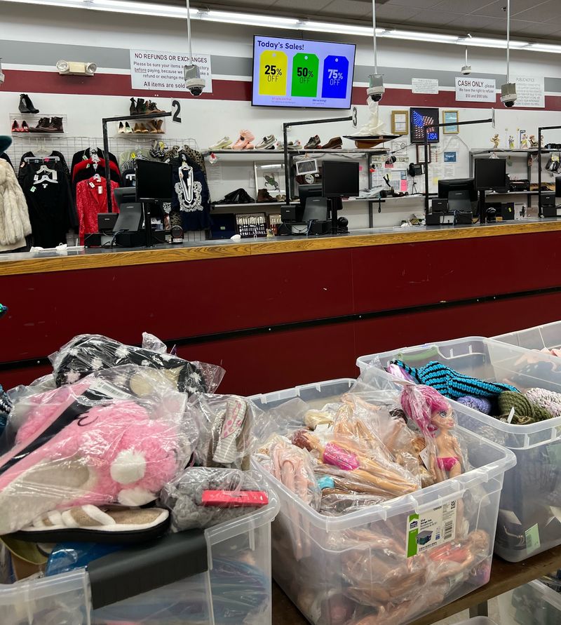 Learn The Color Tag Game Before You Shop