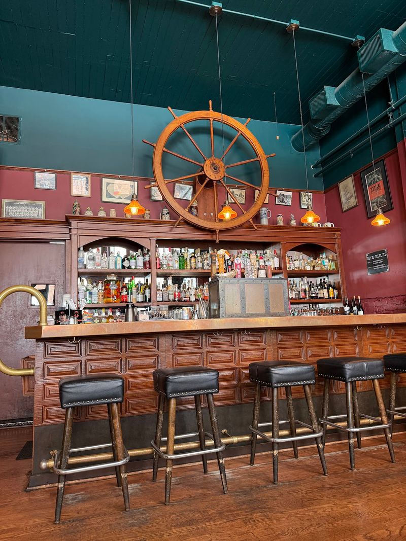 A Front Bar Where Strangers Turn Into Regulars