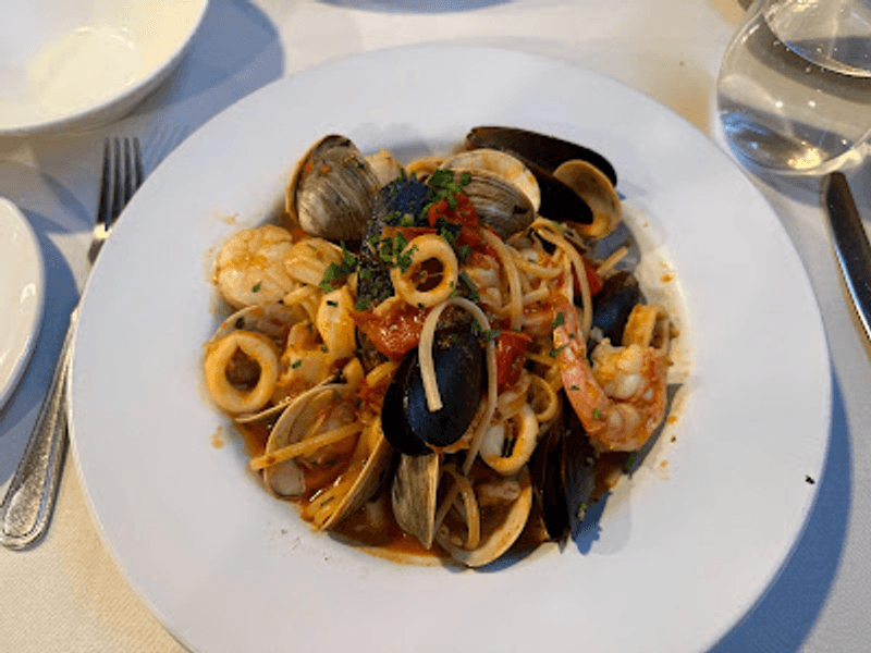 Seafood Pasta Earns Its Share of Attention
