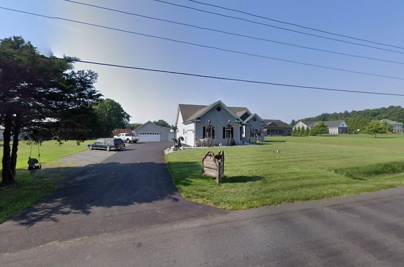 Old Crow Manor