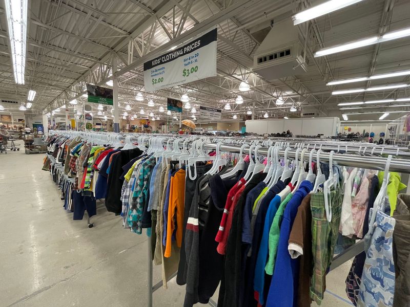 The Clothing Racks Are Sorted In A Way Your Closet Will Envy