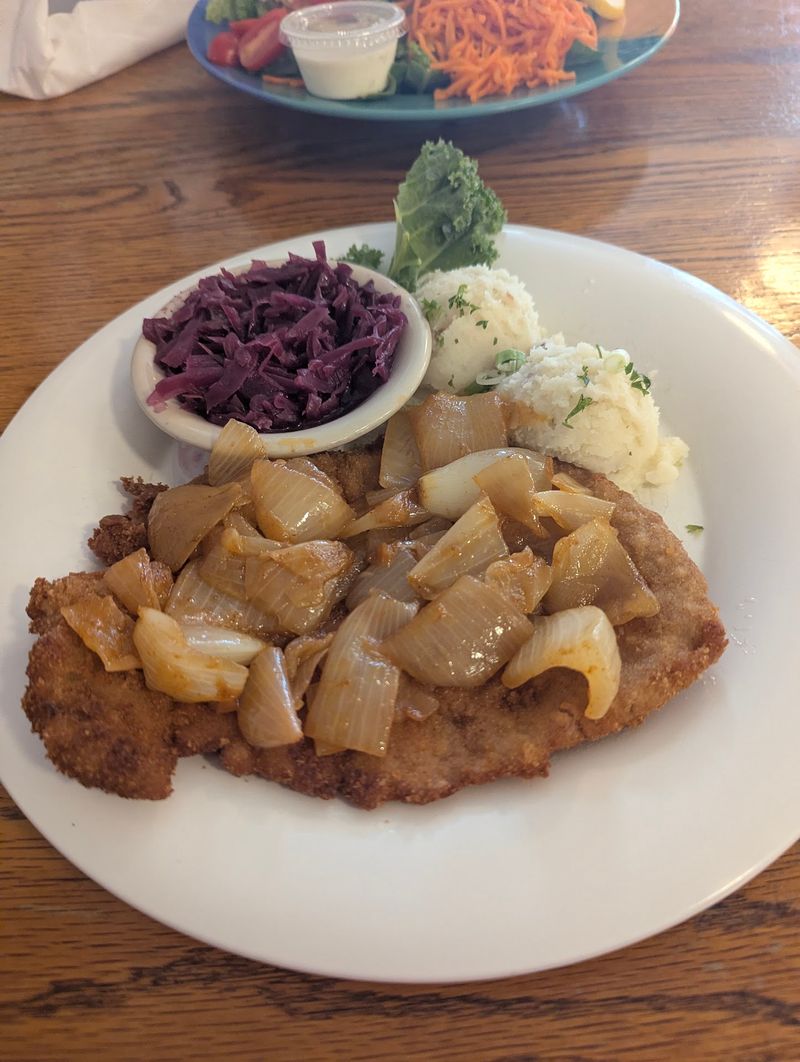 Let Your Sauce Preference Pick The Cutlet