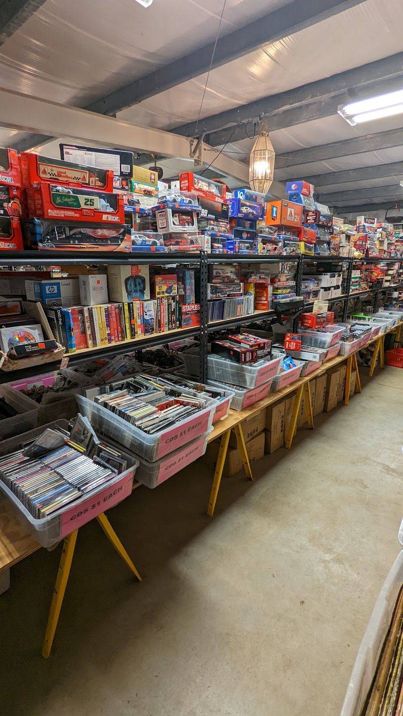 Vinyl Lovers And Comic Fans Should Clear Their Schedules