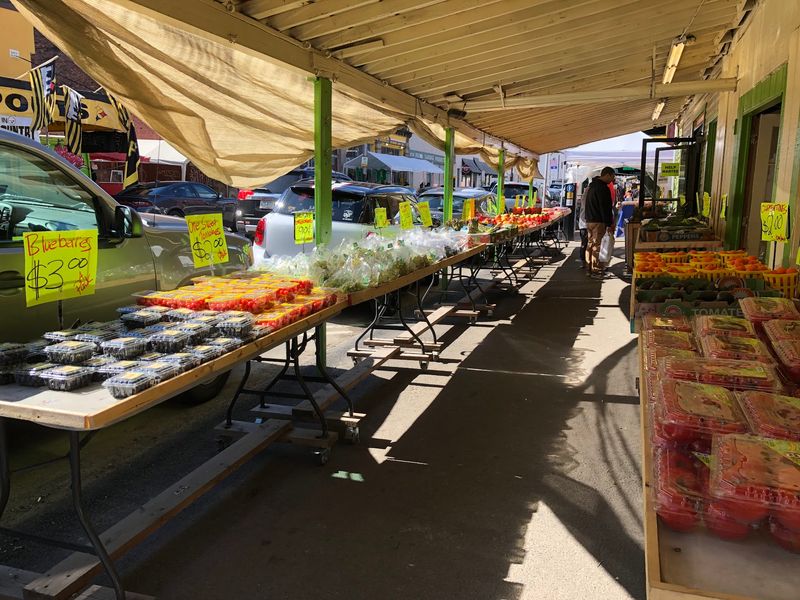 Fill Your Cart With Produce, Spices, And Mediterranean Staples