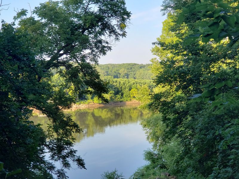 Riverside Views That Slow Everything Down