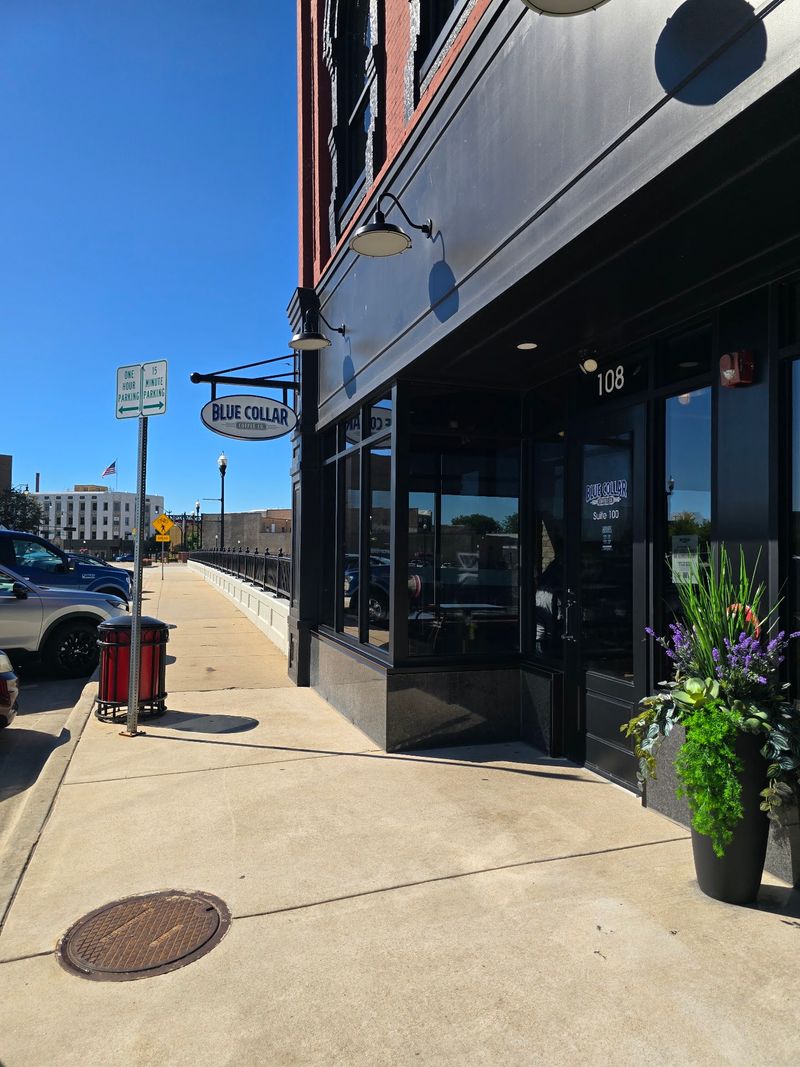Blue Collar Coffee Co., Beloit