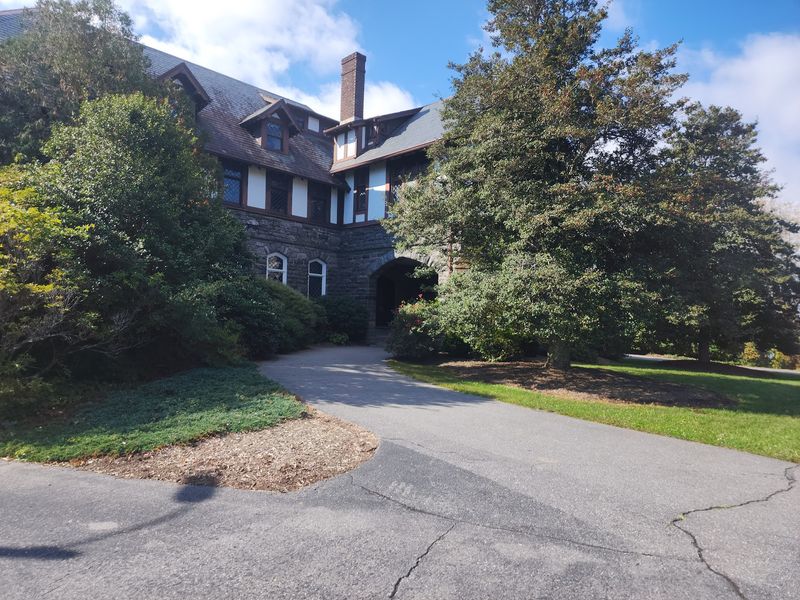 A Mountaintop Mansion Needed A Grand Front Door