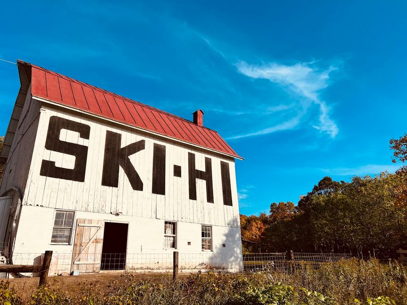 Ski-Hi Fruit Farm