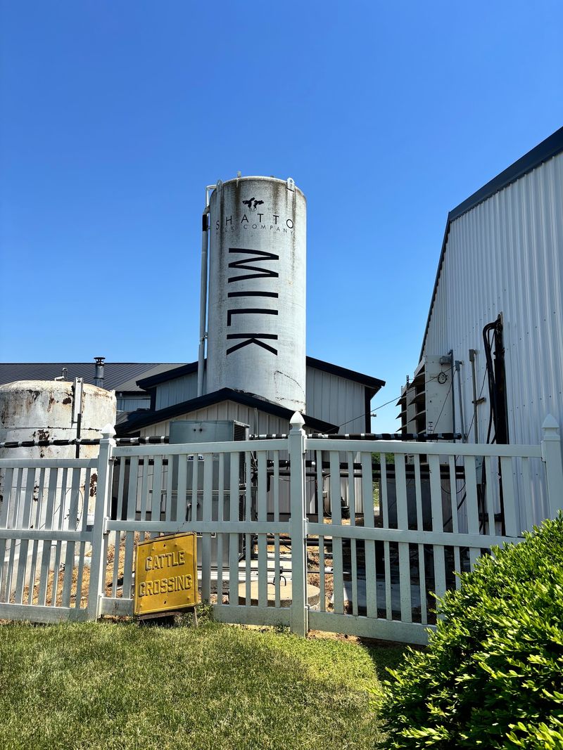 An Easy Drive From Kansas City Into Farm Country