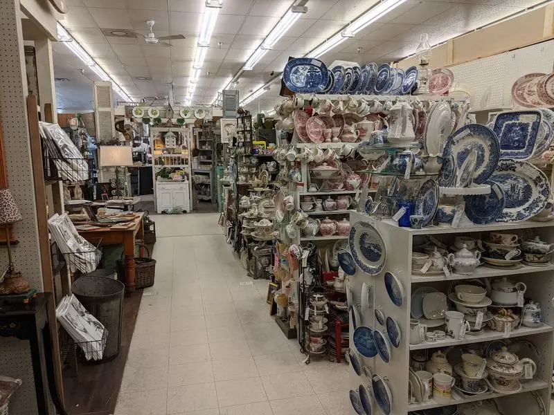 Browse China, Glassware, And Tabletop Treasures