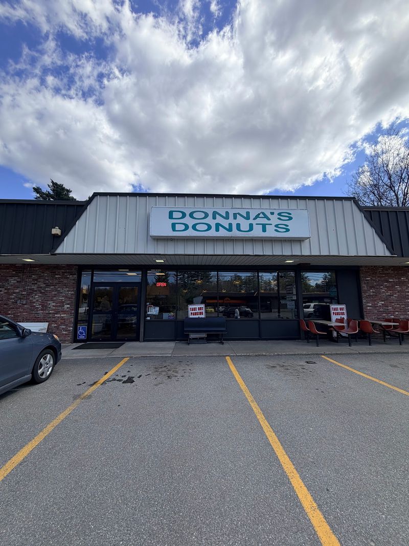 Donna's Donuts