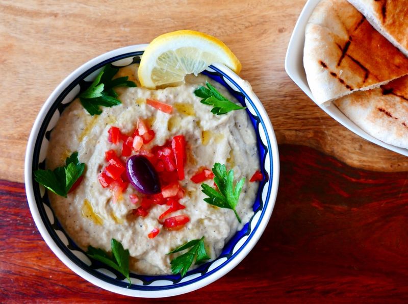 Aladdin Offers a Mediterranean Change of Pace