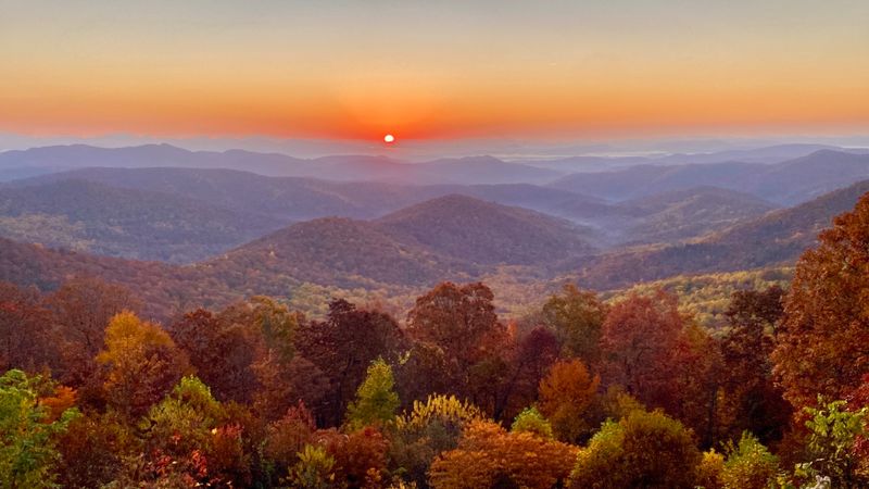 Mills River Valley Overlook