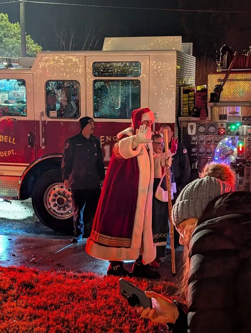 Santa Pops By On Select Saturdays