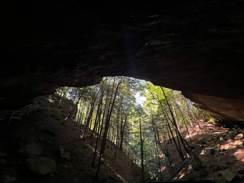 Whispering Cave Trail Head