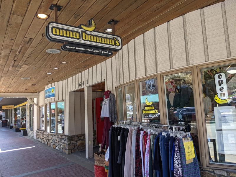 Anna Banana's Fine Consignment
