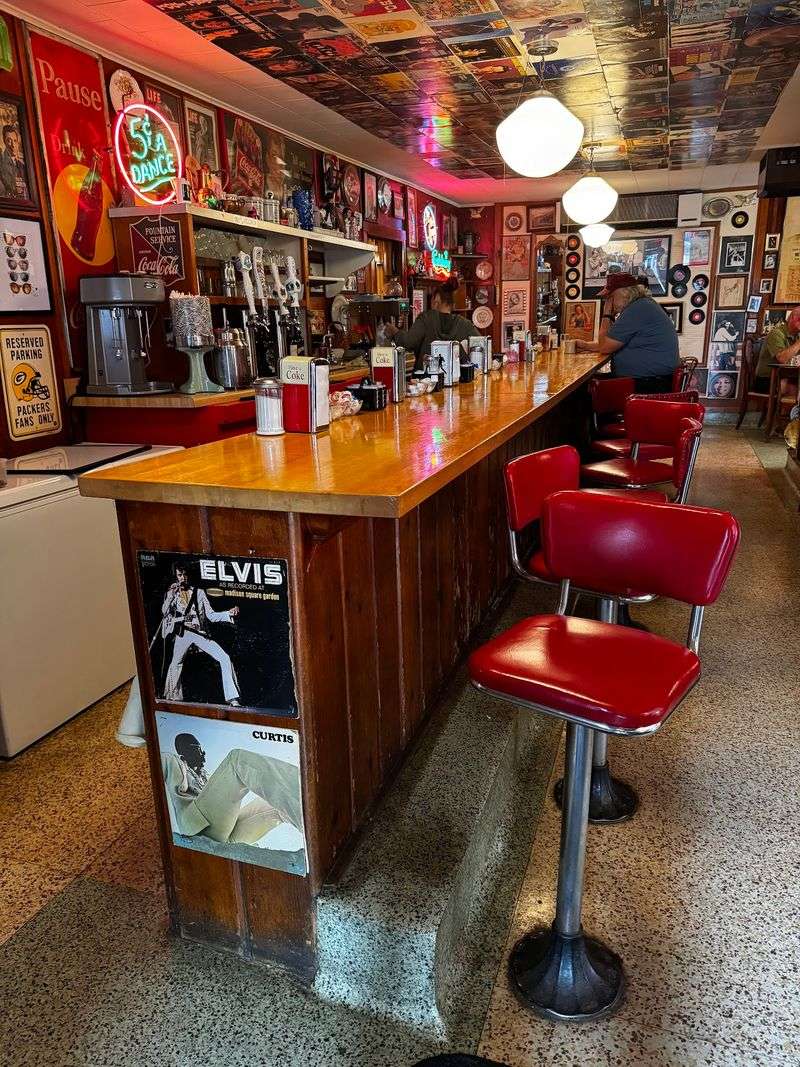 Greunke's First Street Inn & Dining