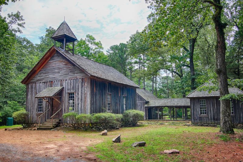 Discover Berry's Historic Landmarks Beyond the Trails