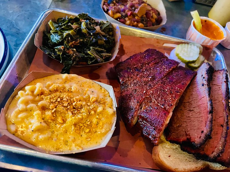 Bee's Barbecue OTR