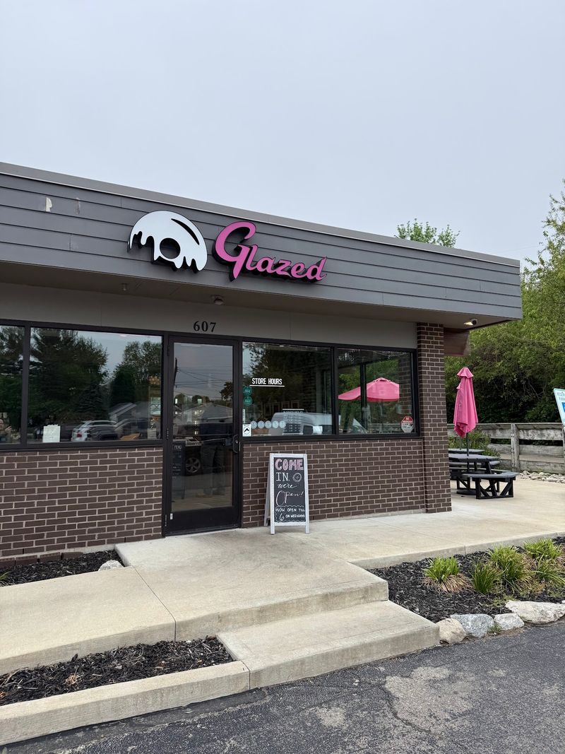 Glazed Donut Eatery