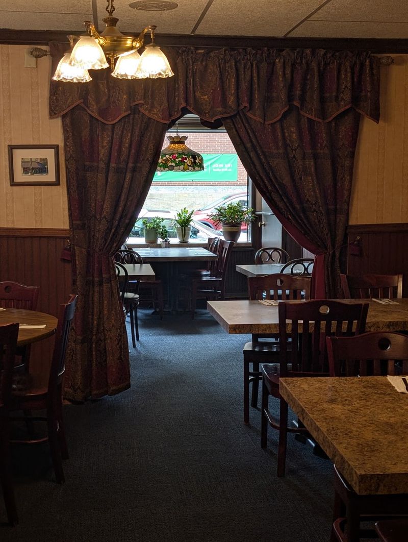 Max's Allegheny Tavern