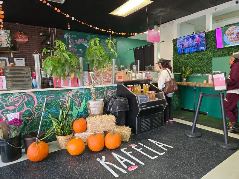KafeLA in Cleveland: Get Curious About the White Pumpkin Latte