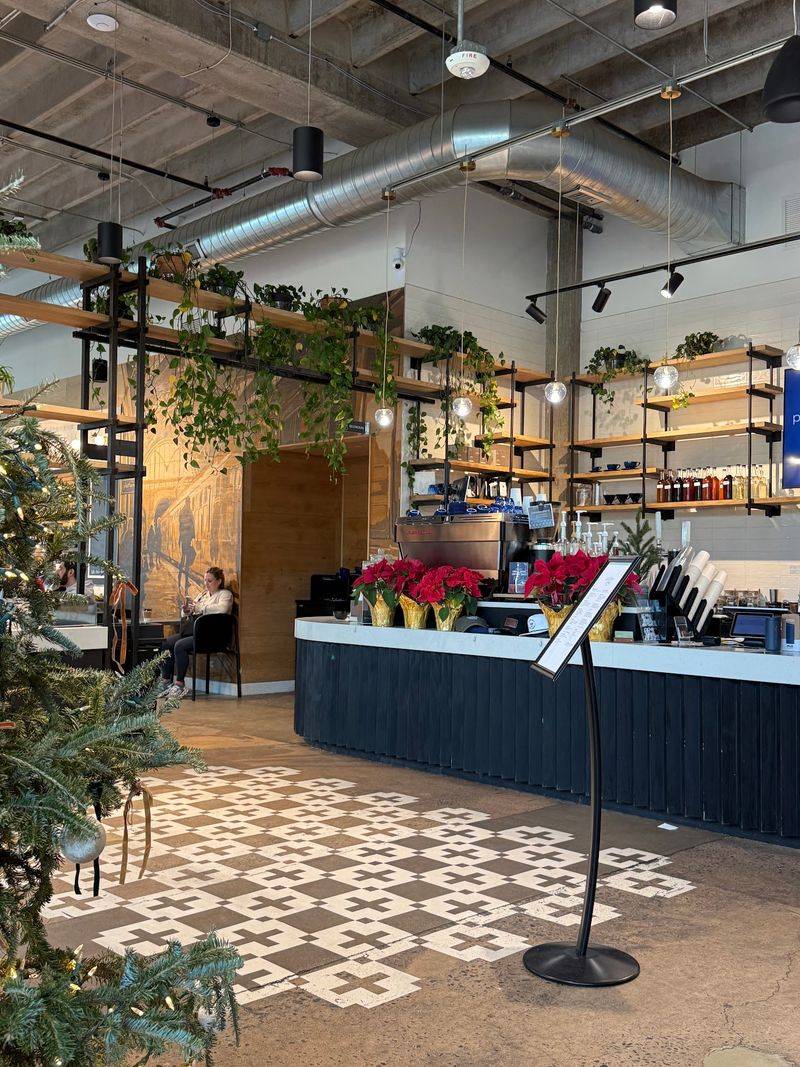 Platform Coffee + Kitchen