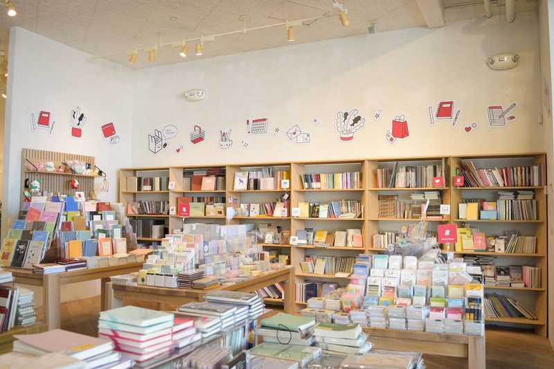 Build Your Own Binder Right There In The Shop