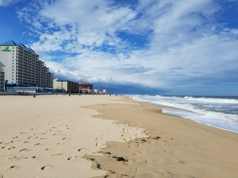 Free Sand And Room To Spread Out