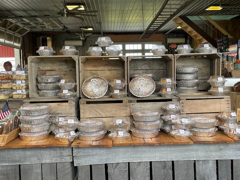T.S. Smith Orchard Point Market