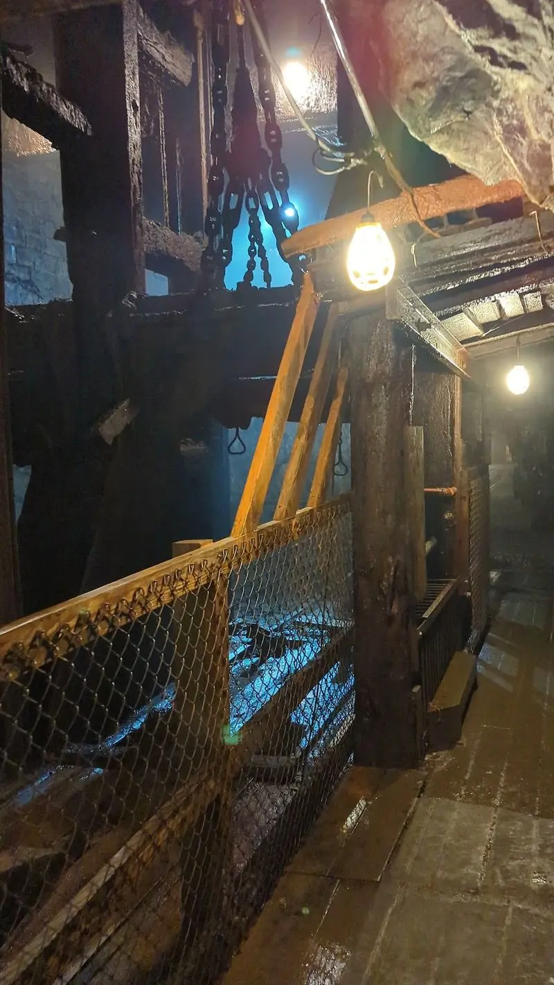 A 700-Foot Shaft Will Make Your Stomach Do A Little Flip