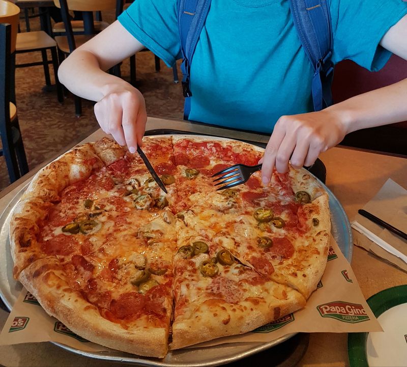 Keep Pizza Night Simple at Papa Gino's
