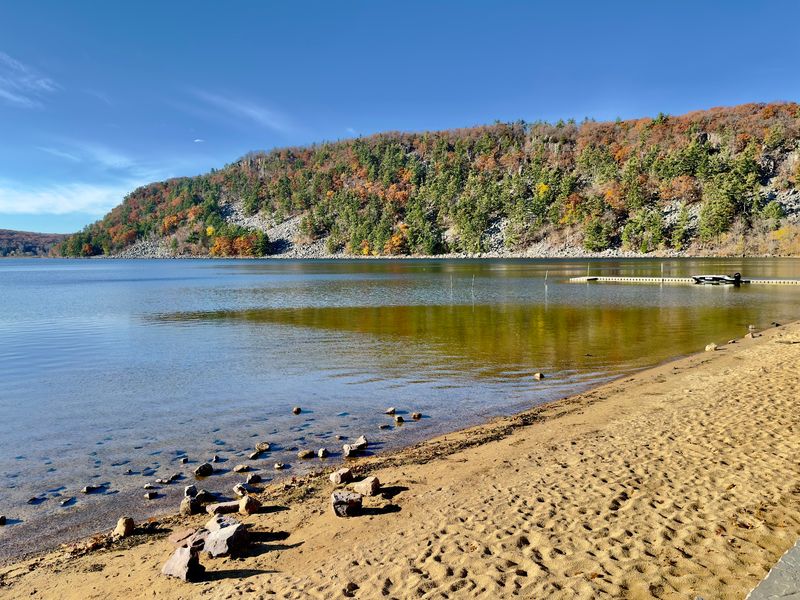 Make Time for Lake-Level Fall Views