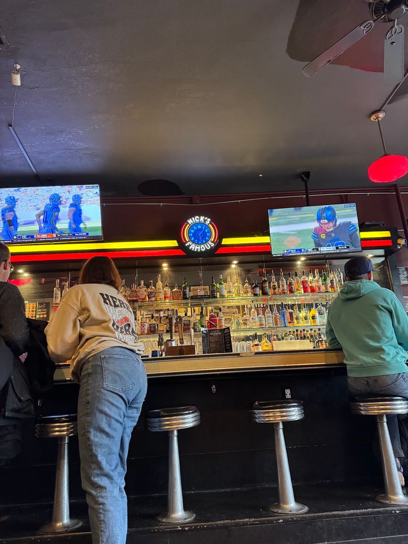 Game Day Gets Louder With All These Screens