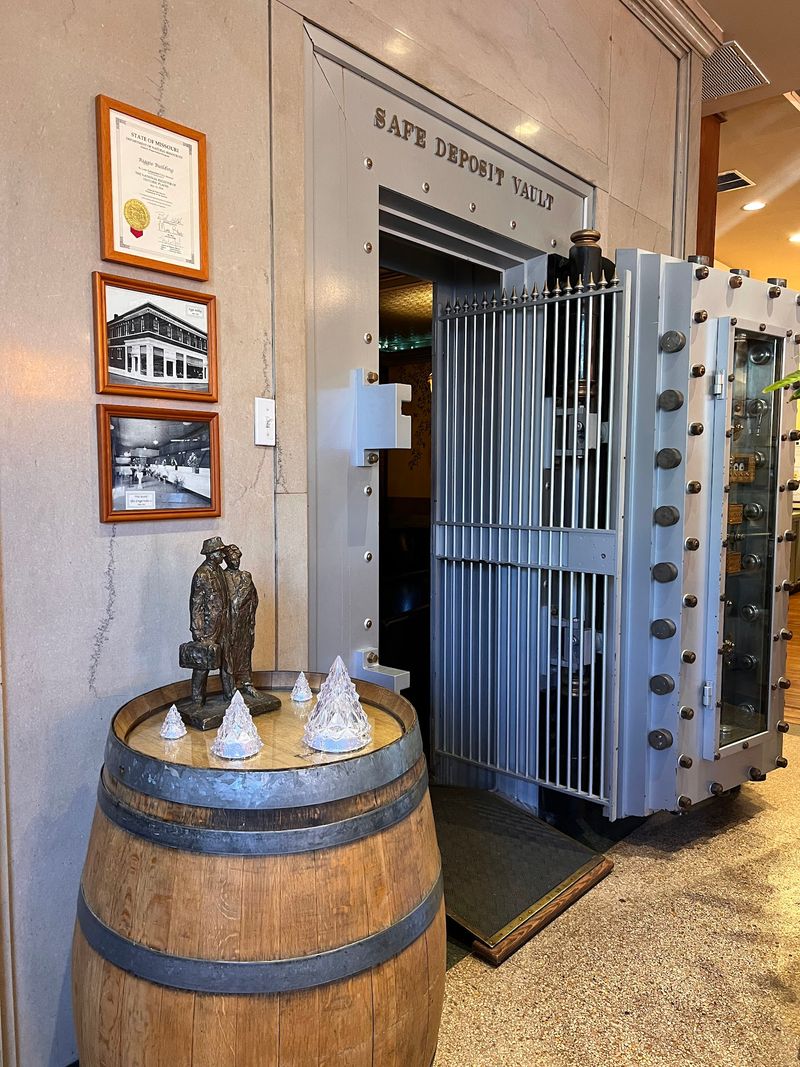 Why This Old Bank Deserves A Spot On Your Missouri Day Trip