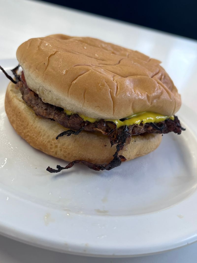 Why This Little Grill Deserves A Spot On Your Missouri List