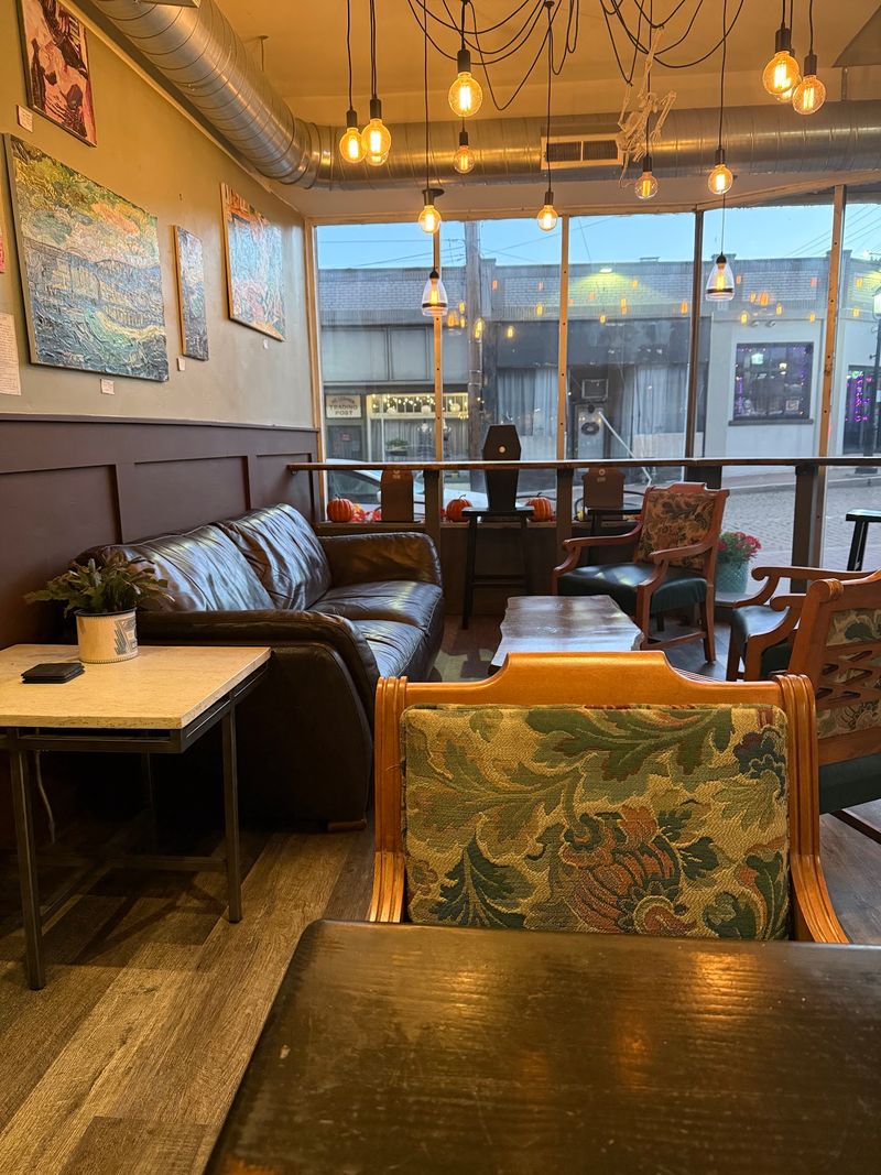 Potomac Station Coffeehouse, Pittsburgh, PA