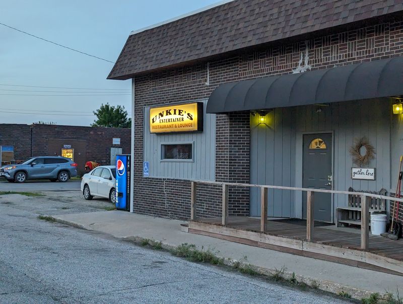 A Small-Town Dinner Worth Planning Around