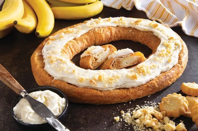 Apple, Cinnamon, and Pecan Harvest Kringle