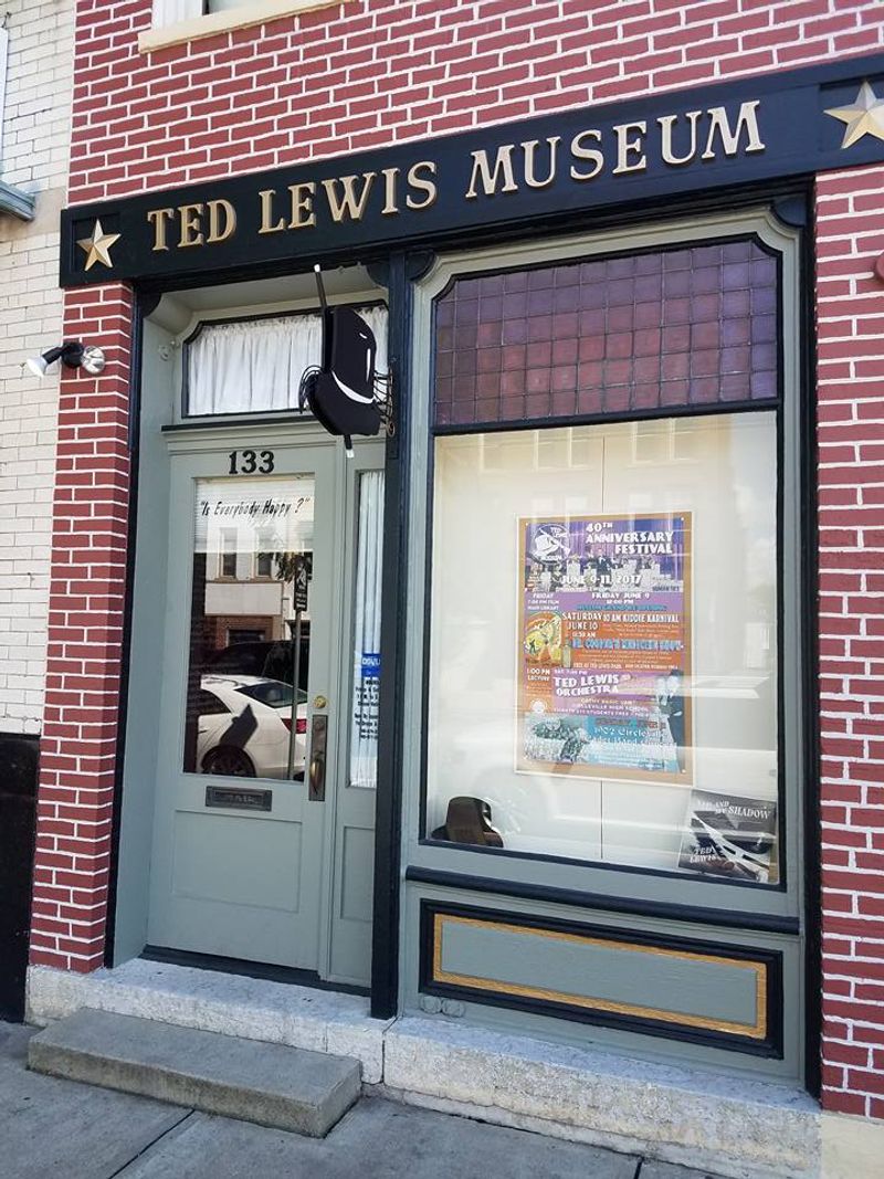 Ted Lewis and a Swinging Past