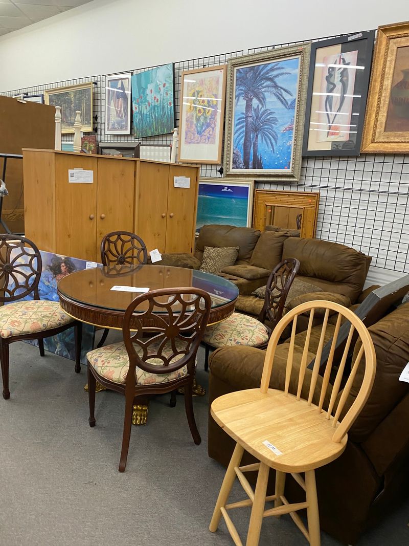 Antiques And Art Make Browsing Feel Like A Treasure Map