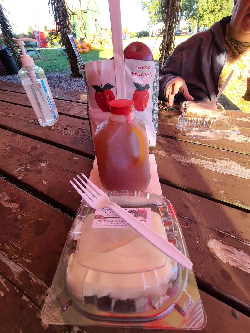 Cook's Orchard, Brimfield: A Sweet Road Trip Stop