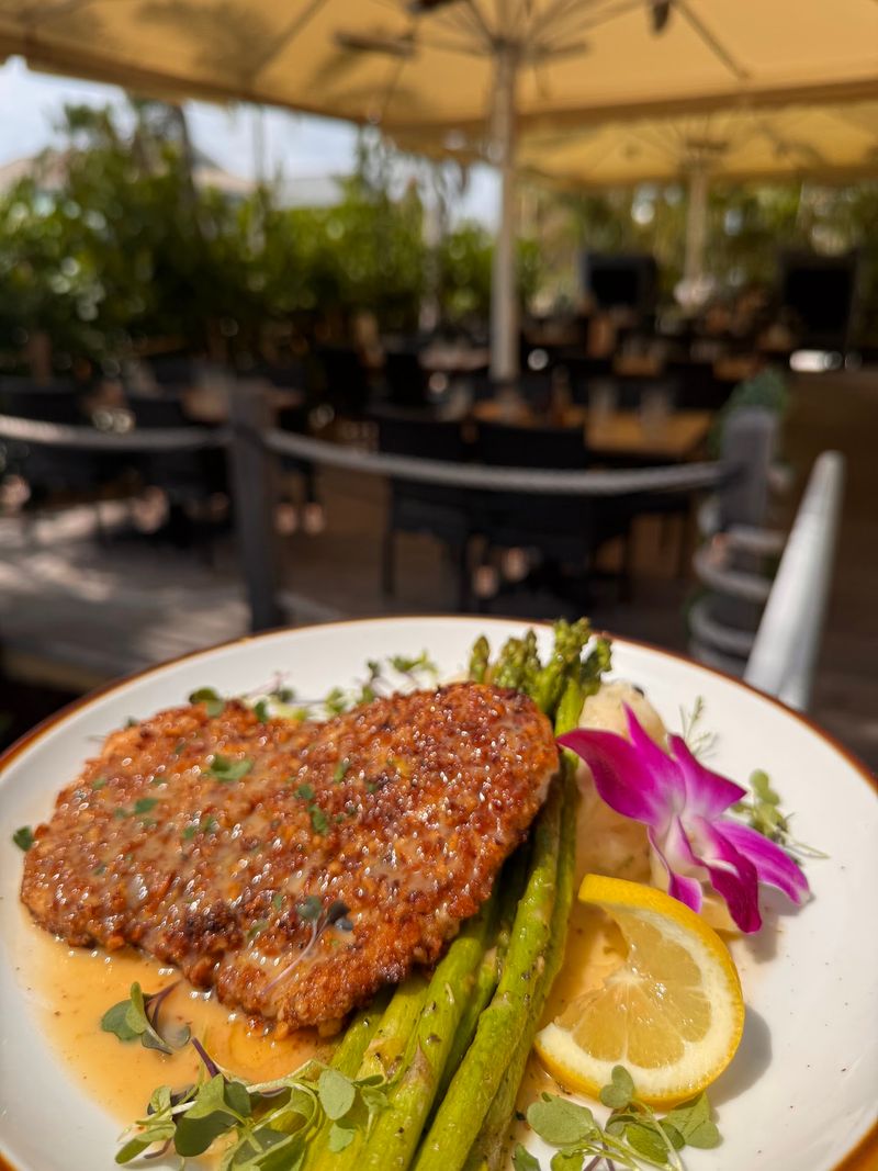 The Porch Restaurant Anna Maria: An Evening Worth Dressing For