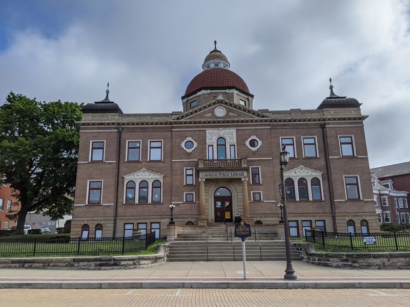 Carnegie Public Library