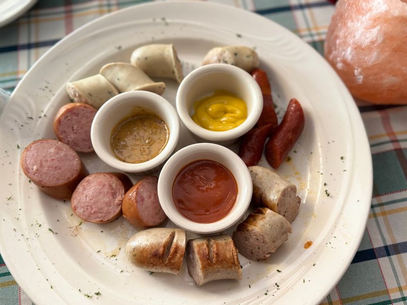 Platters Built For Sharing Make Ordering Easy