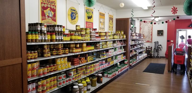 Catch The Sausage Mobile Or Grab Groceries Without Leaving Home