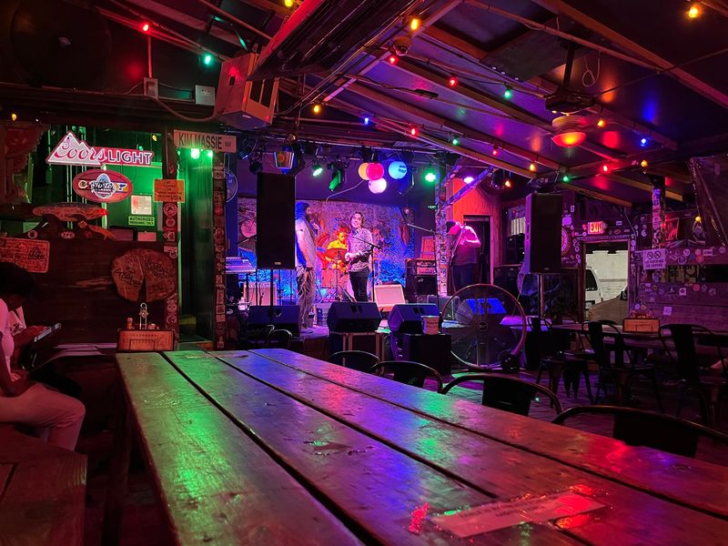 Monday Nights Belong To The Blues