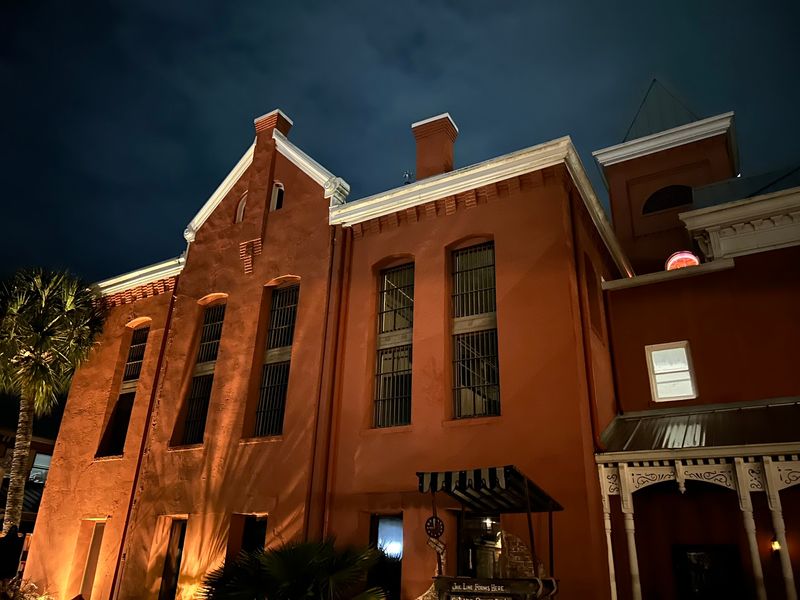 Ghosts & Gravestones Tour St. Augustine